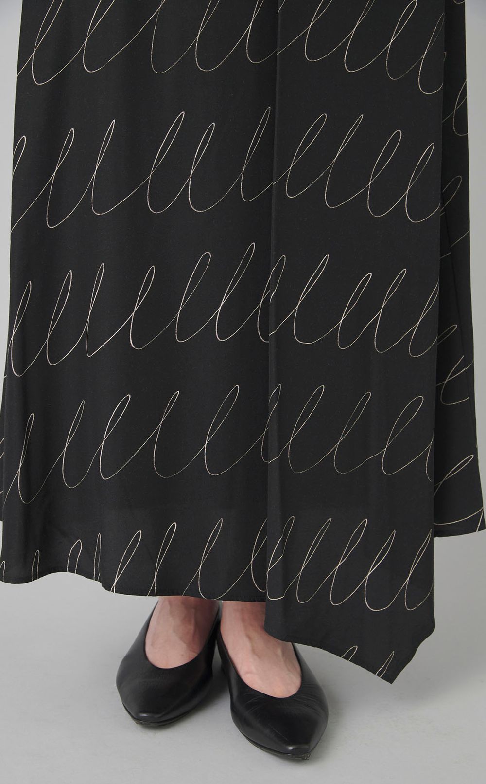 スケッチプリントフレアスカート