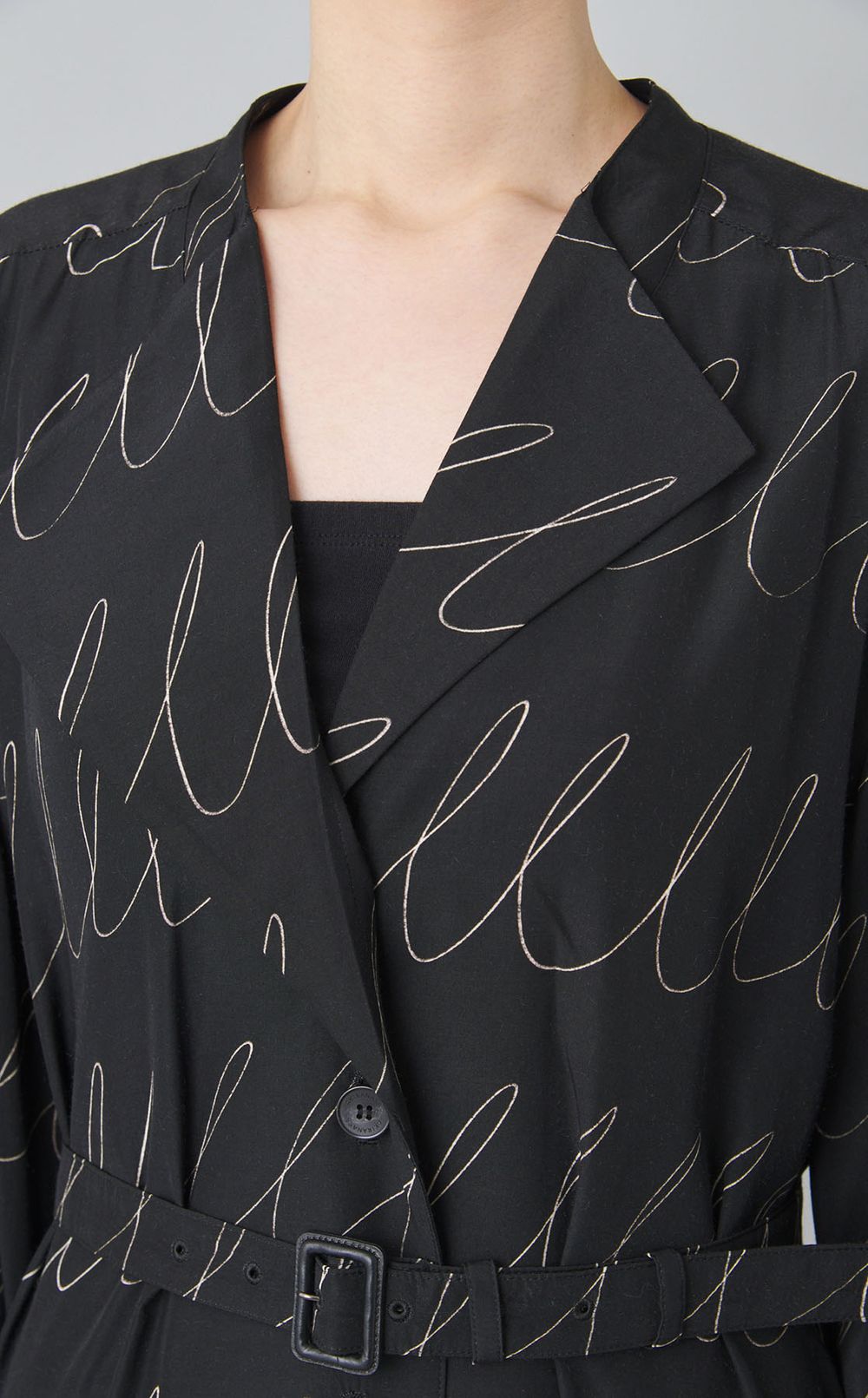 スケッチプリントベルテッドワンピース