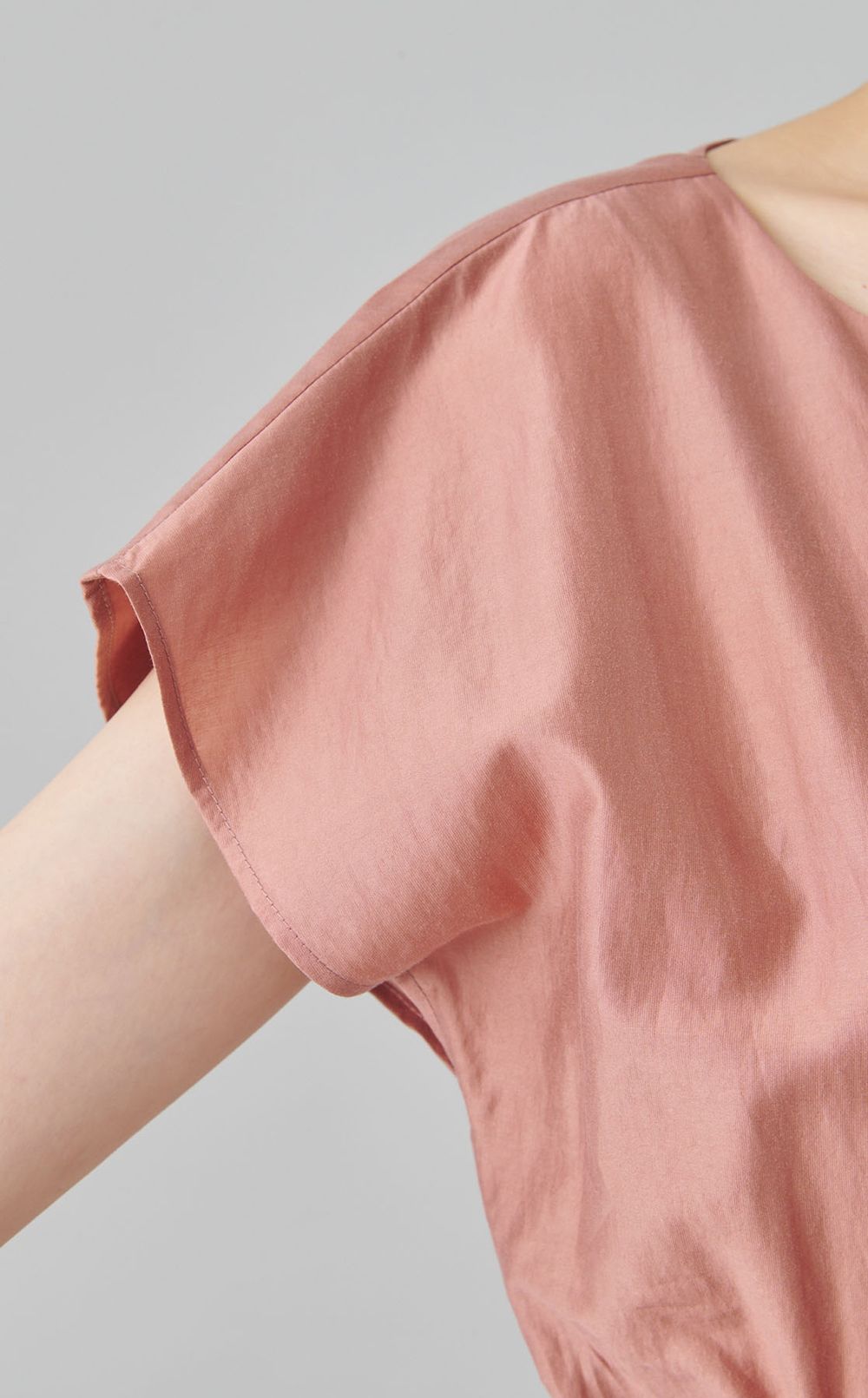 ウエストギャザー前開きワンピース