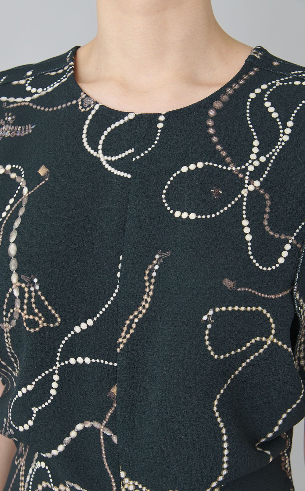 ジュエリープリントミディワンピース