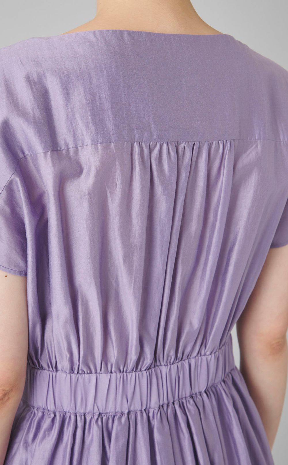 ウエストギャザー前開きワンピース