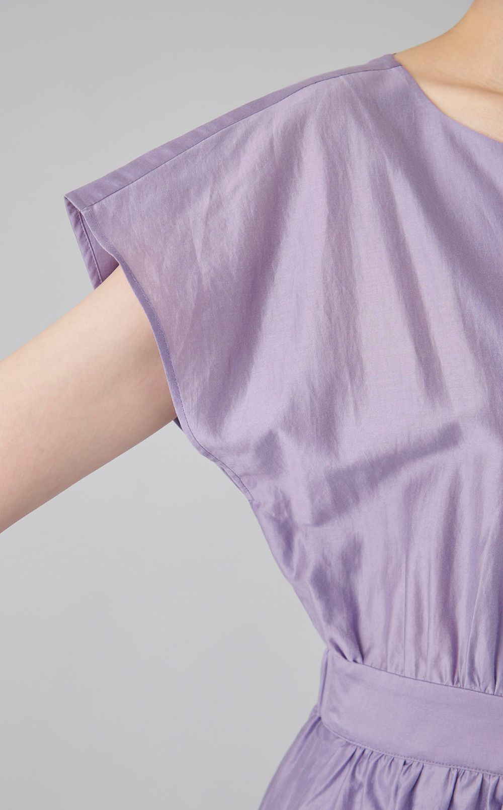 ウエストギャザー前開きワンピース