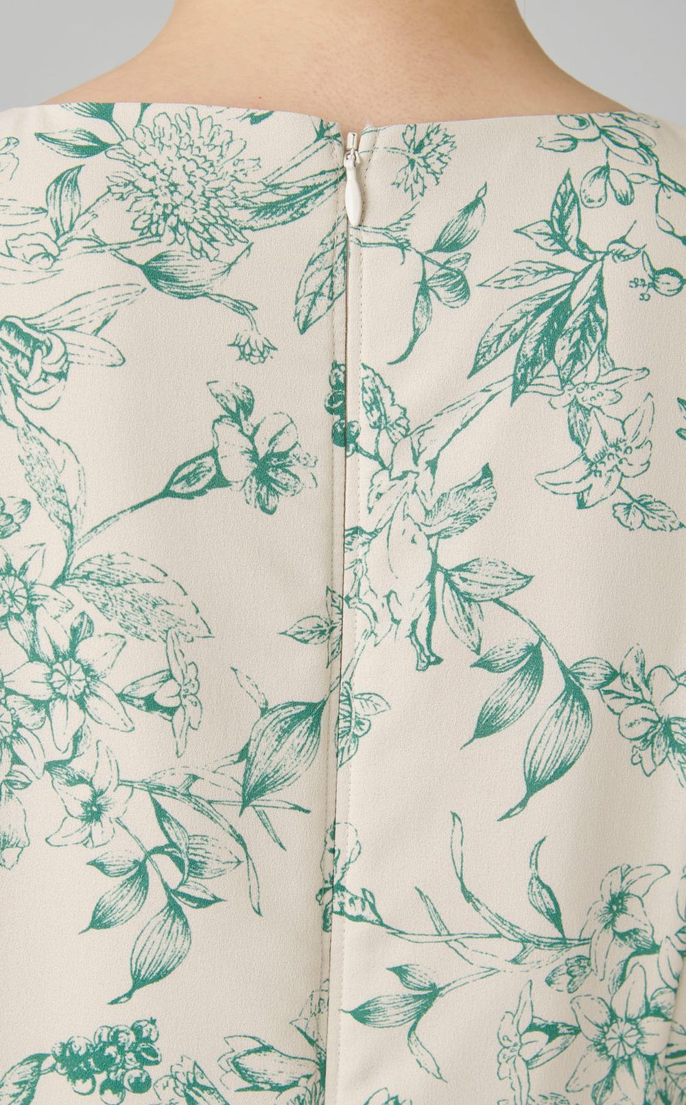 フラワープリントワンピース