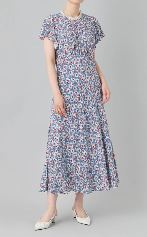 ホワイトフラワープリントワンピース