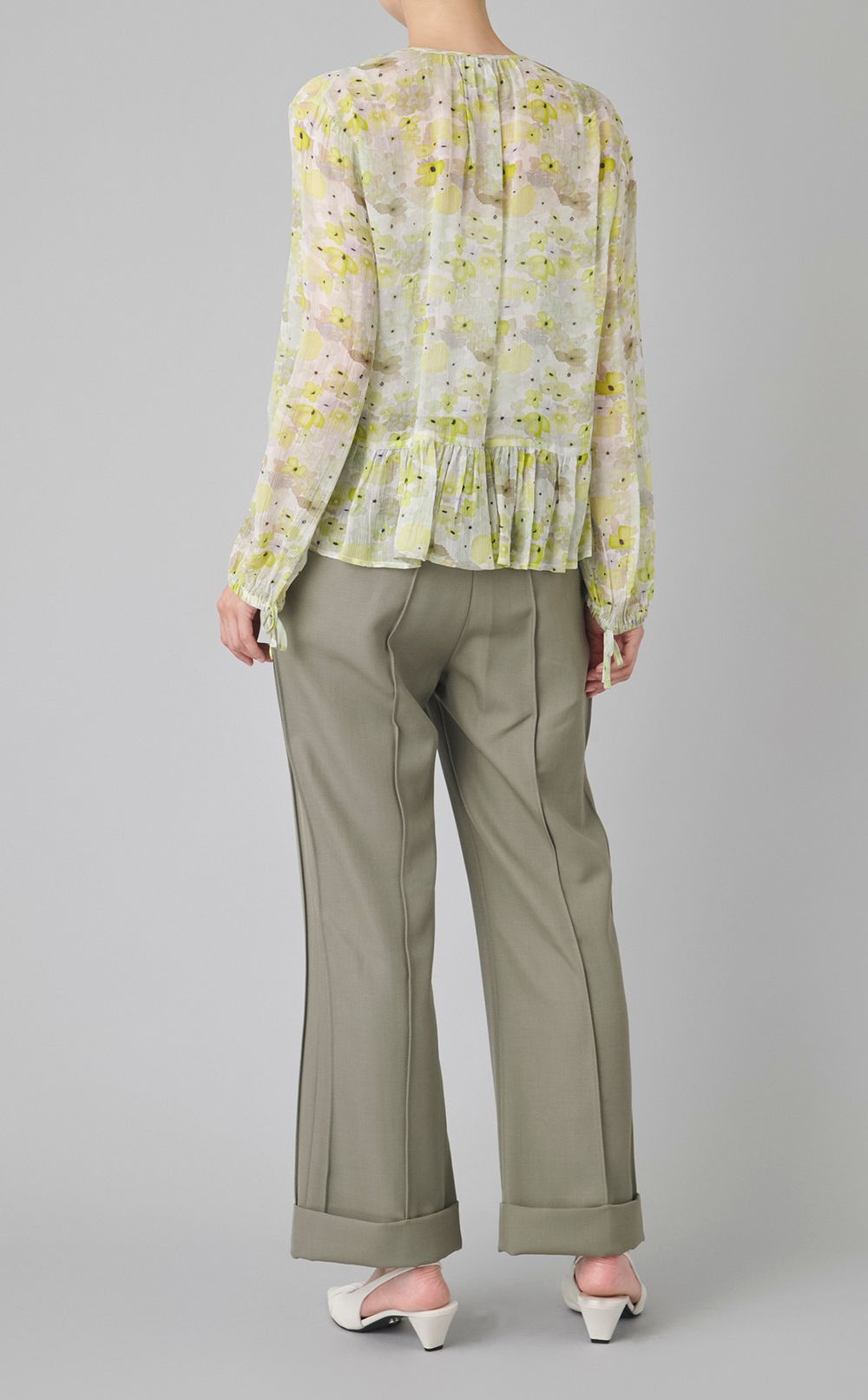 ライムフラワープリントフリルブラウス