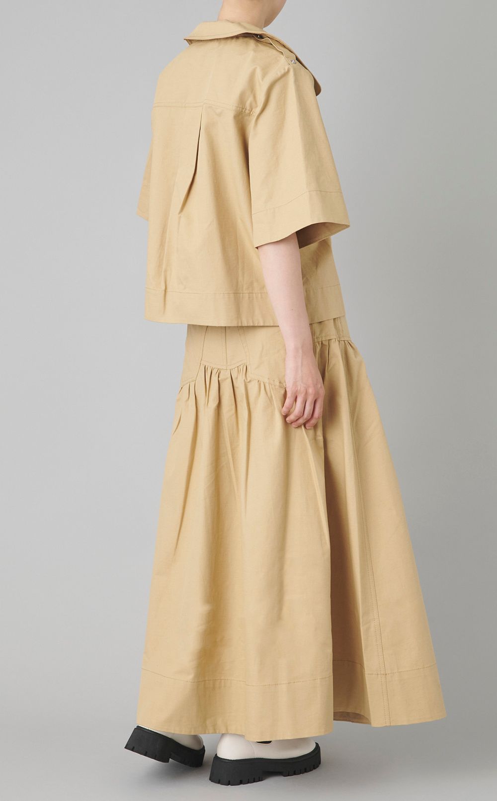 ビッグカラーレースアップシャツ