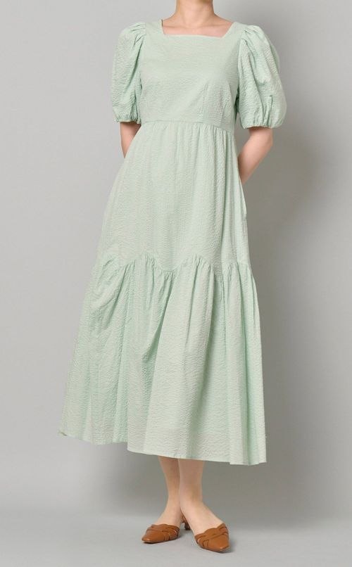 スクエアネックフレアワンピース