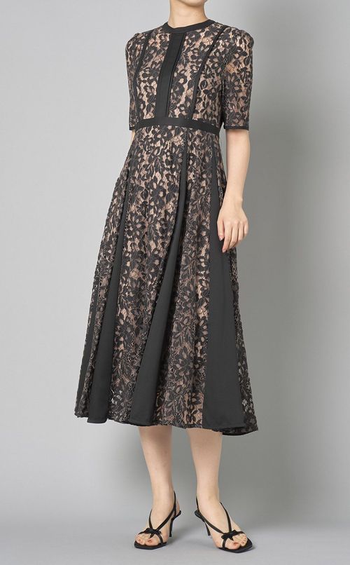 ドッキングレースフレアワンピース