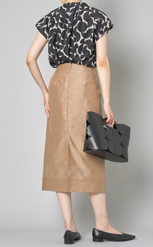 シアーペンシルスカート