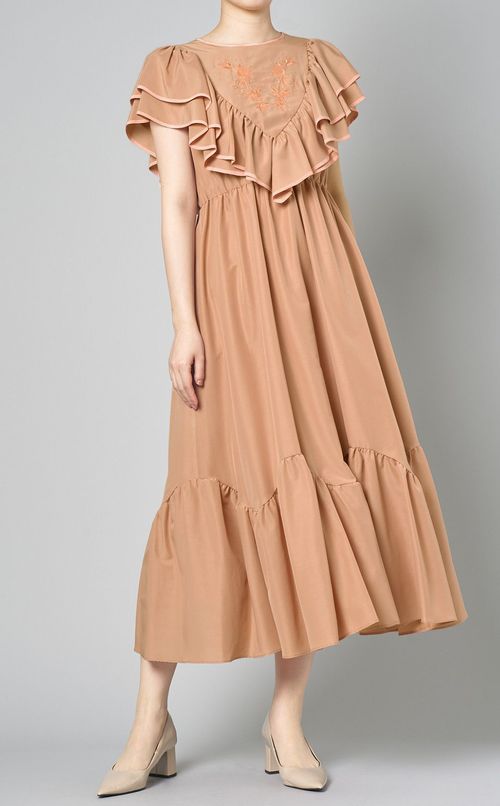 刺繍ティアードラインワンピース