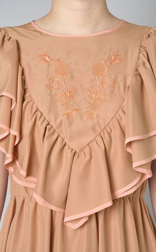 刺繍ティアードラインワンピース