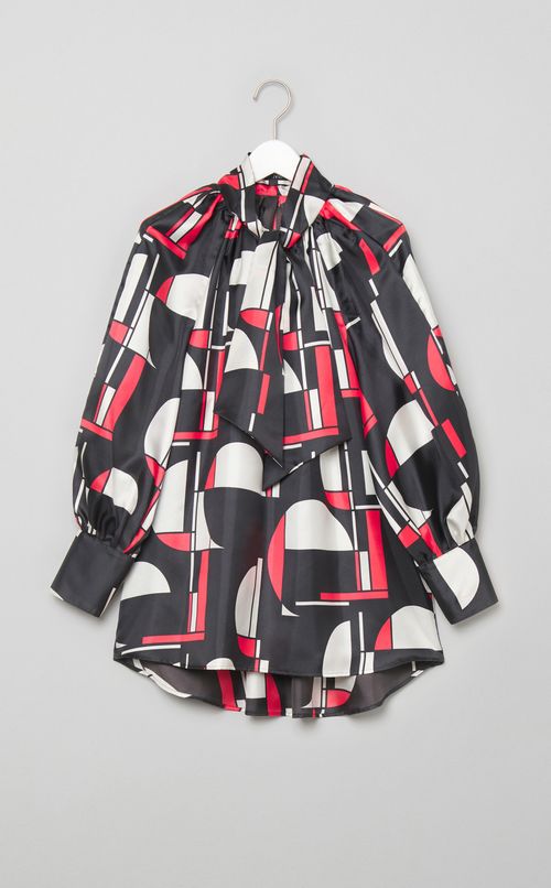 プリントショートボウタイブラウス