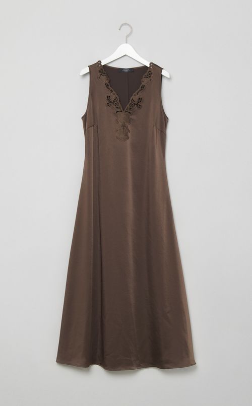 ネックレースロングワンピース