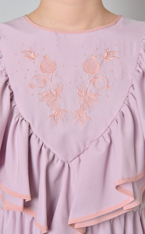 刺繍ティアードラインワンピース