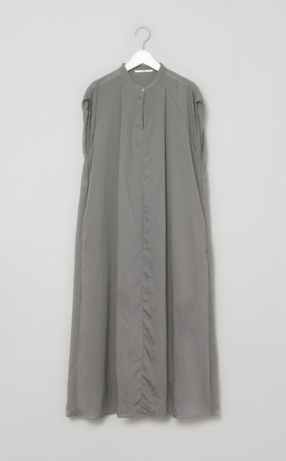 フレンチスリーブマキシワンピース