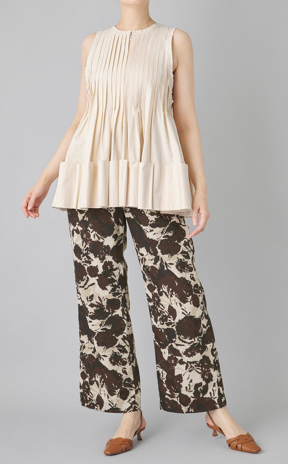 フラワープリントイージーパンツ