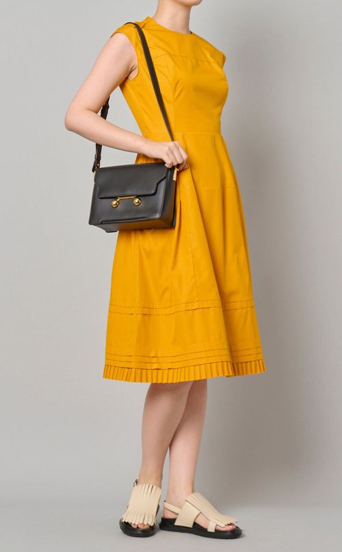 コットンノースリーブミディワンピース