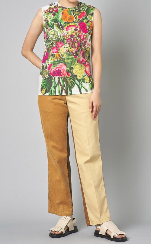 マルチプリントノースリーブブラウス