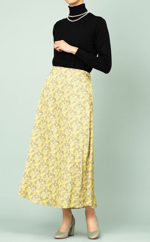 フラワープリントスカート