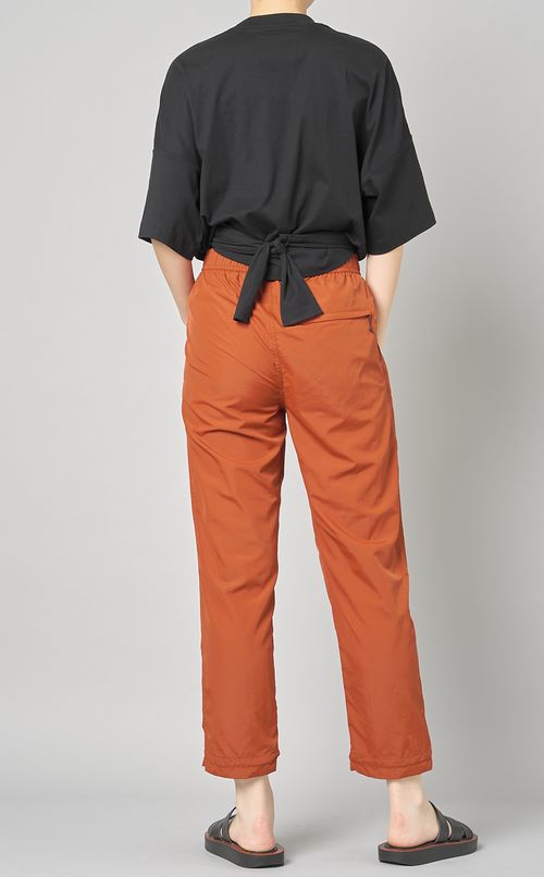 ゴムシャーリングストレートパンツ