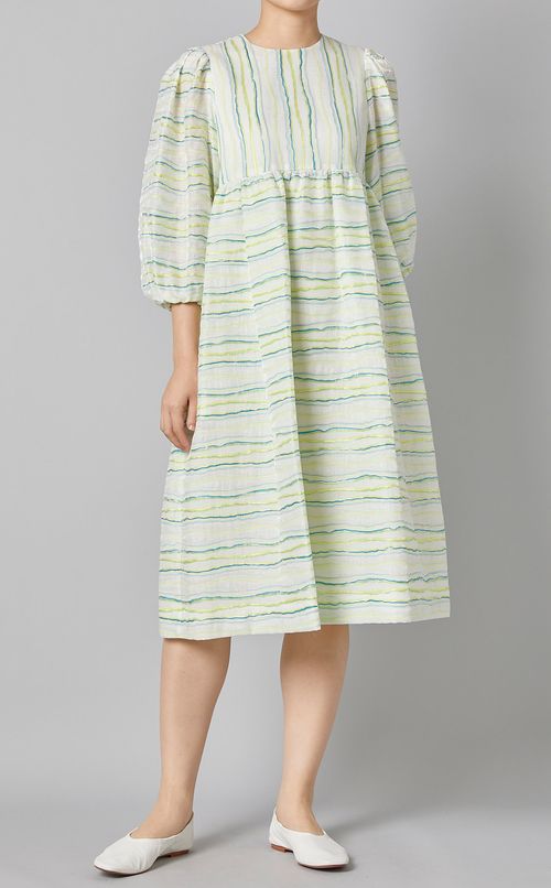 レインボージャガードボリュームドレス