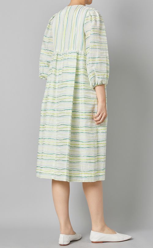 レインボージャガードボリュームドレス