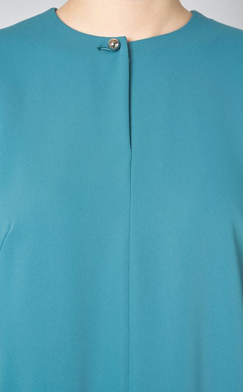 フレアスリーブバックデザインワンピース