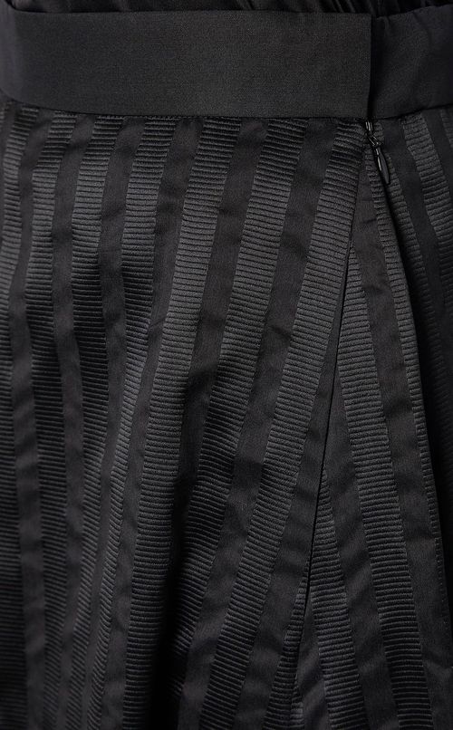 ストライプフレアスカート