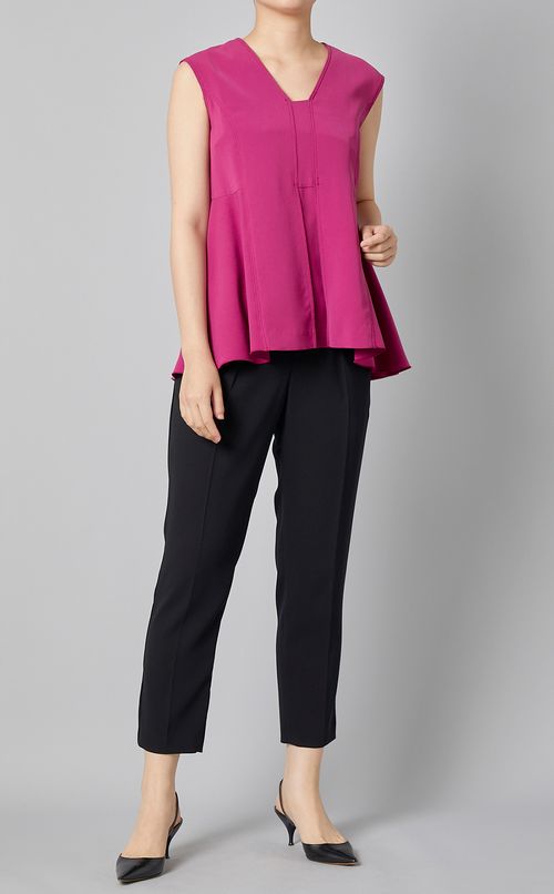 ノースリーブペプラムブラウス