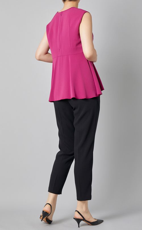 ノースリーブペプラムブラウス