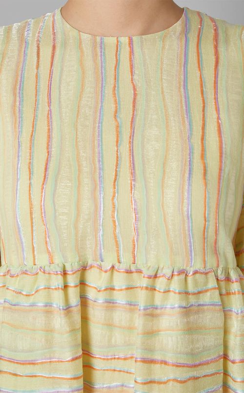 レインボージャガードボリュームドレス