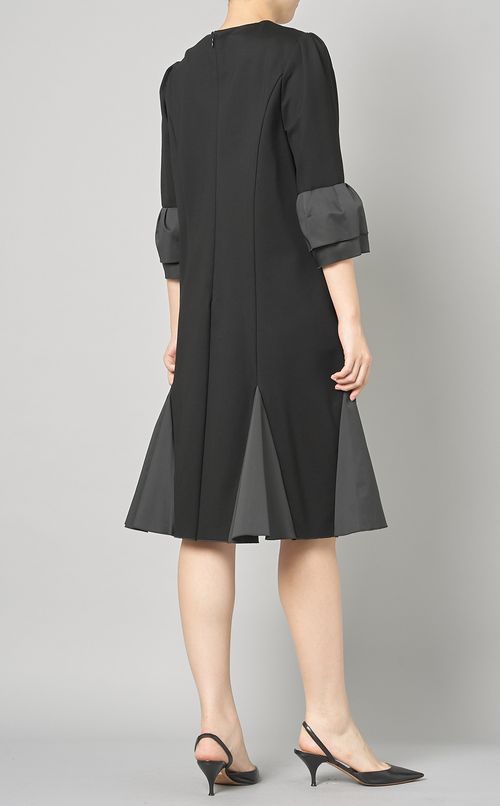 ストレッチポンチミニドレス