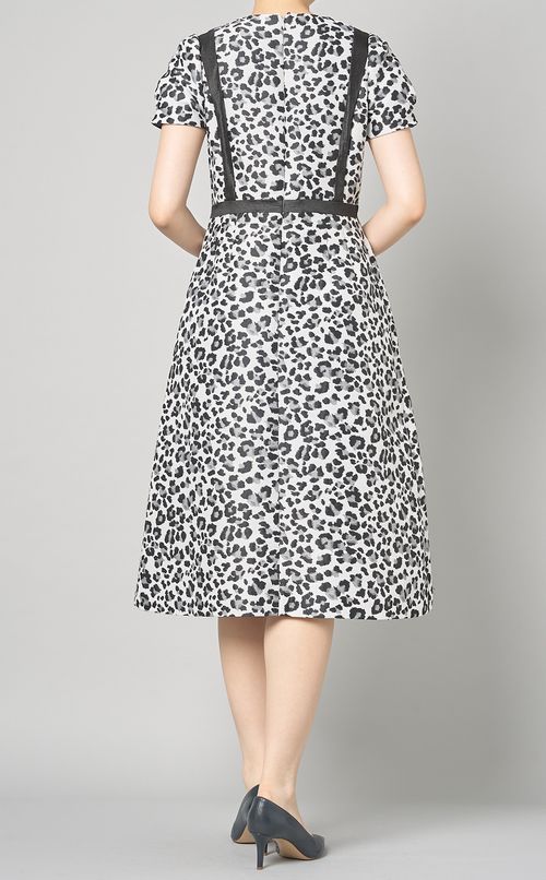 レオパードハーフスリーブワンピース