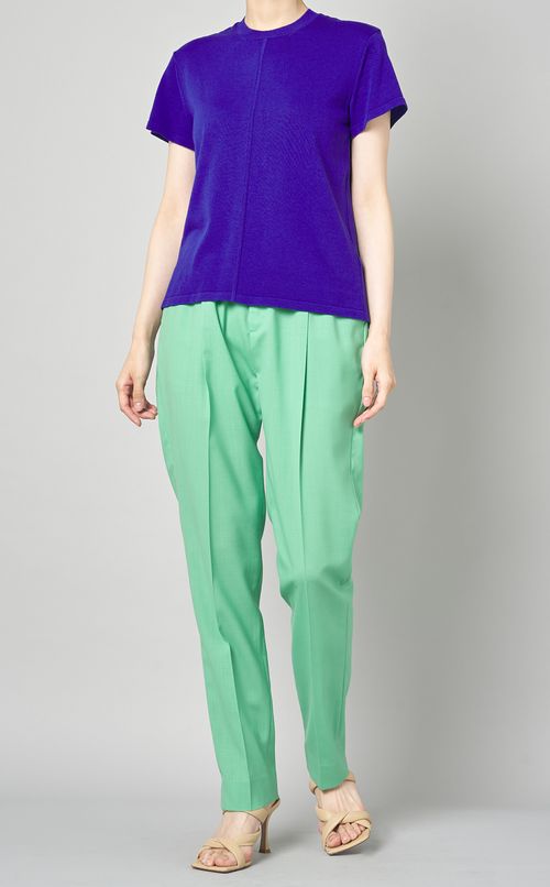 クルーネックハーフスリーブニット