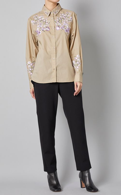 エンブロイダリーシャツ