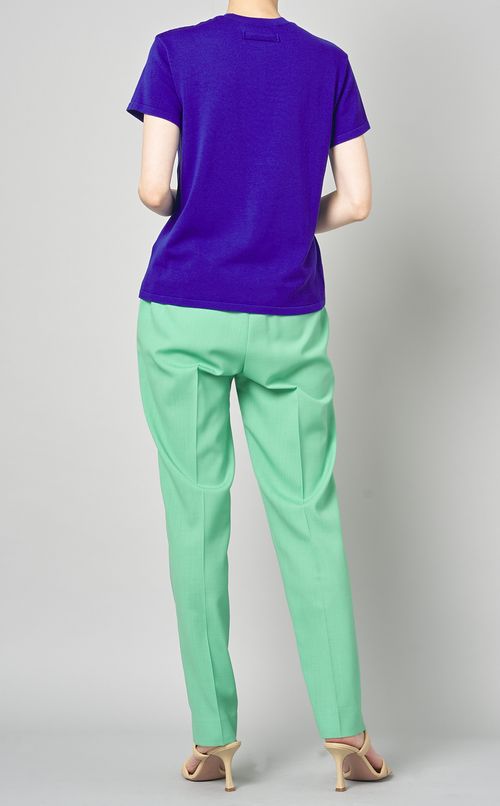 クルーネックハーフスリーブニット