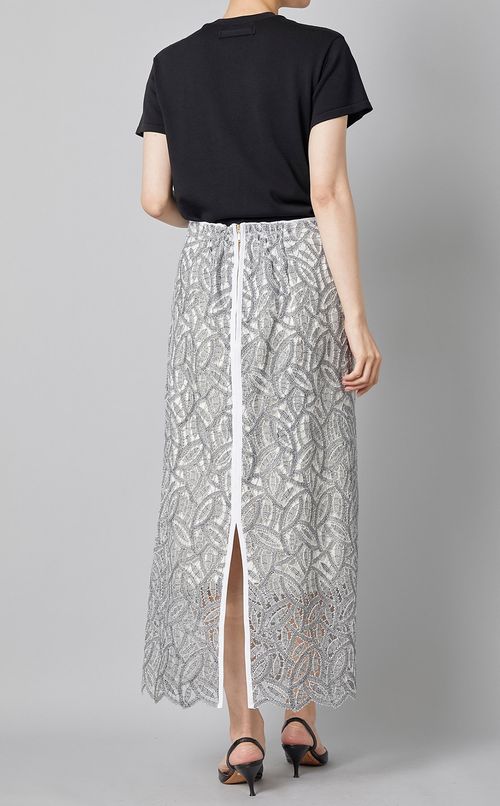 クルーネックハーフスリーブニット