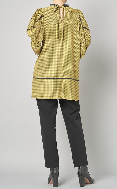 カットワークチュニックブラウス