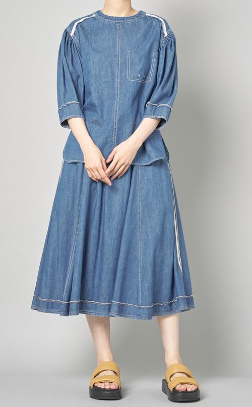 シャンブレーパフスリーブブラウス