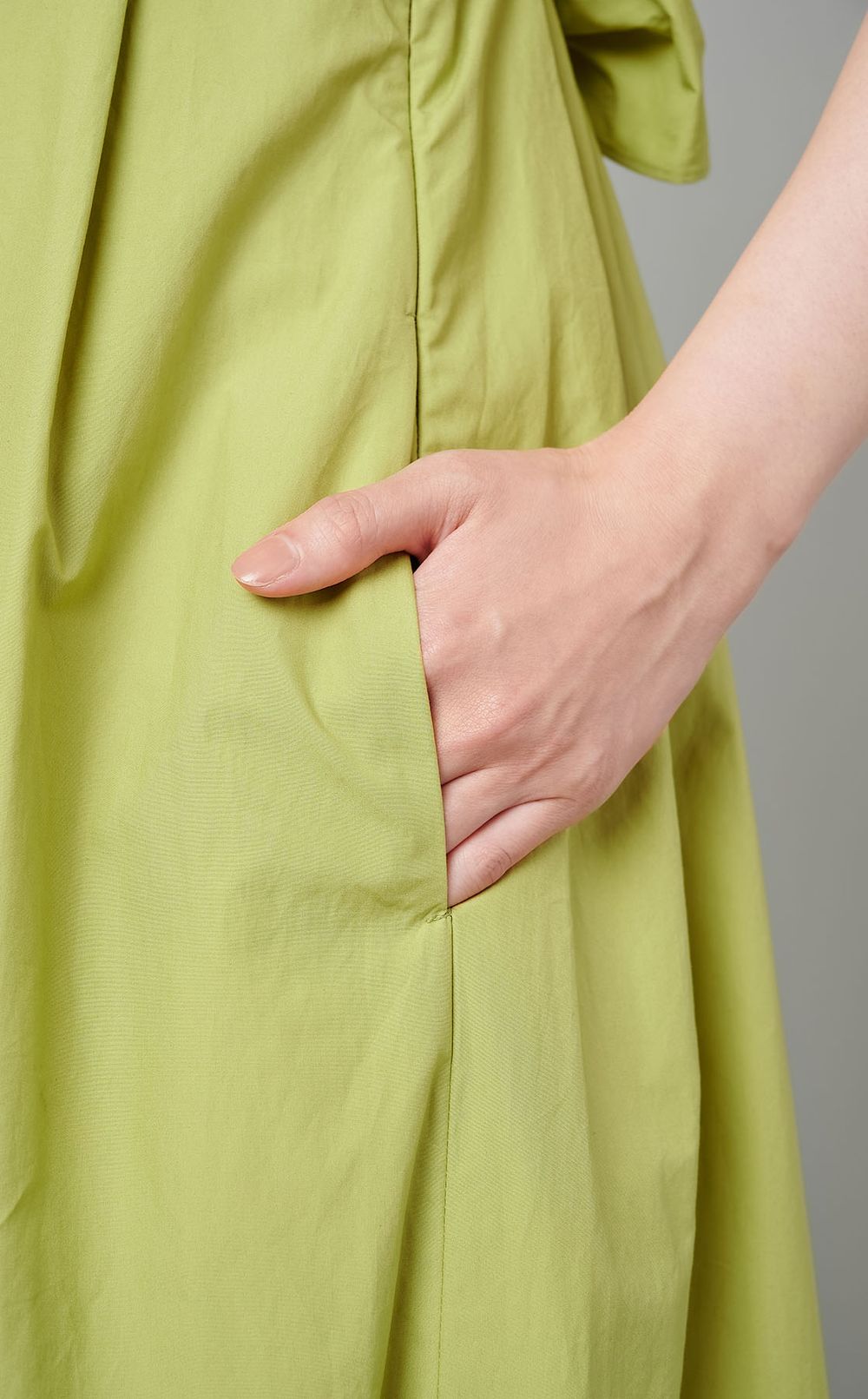 バックリボンキャミワンピース