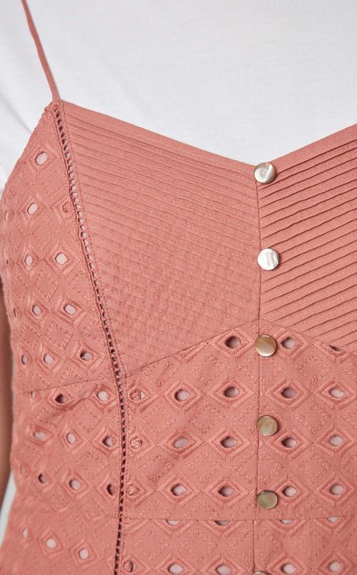 エンブロイダリーワンピース