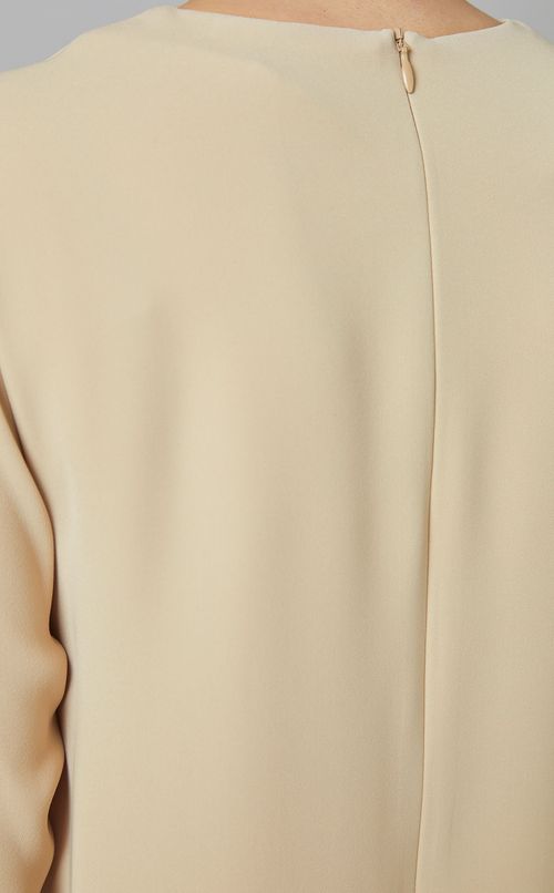 ヘムフリルロングスリーブパールドレス