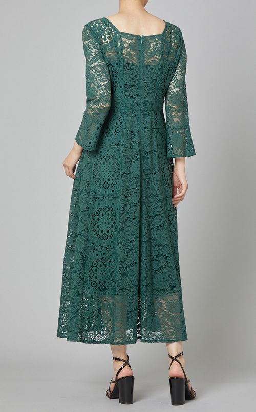 スクエアネックレースワンピース