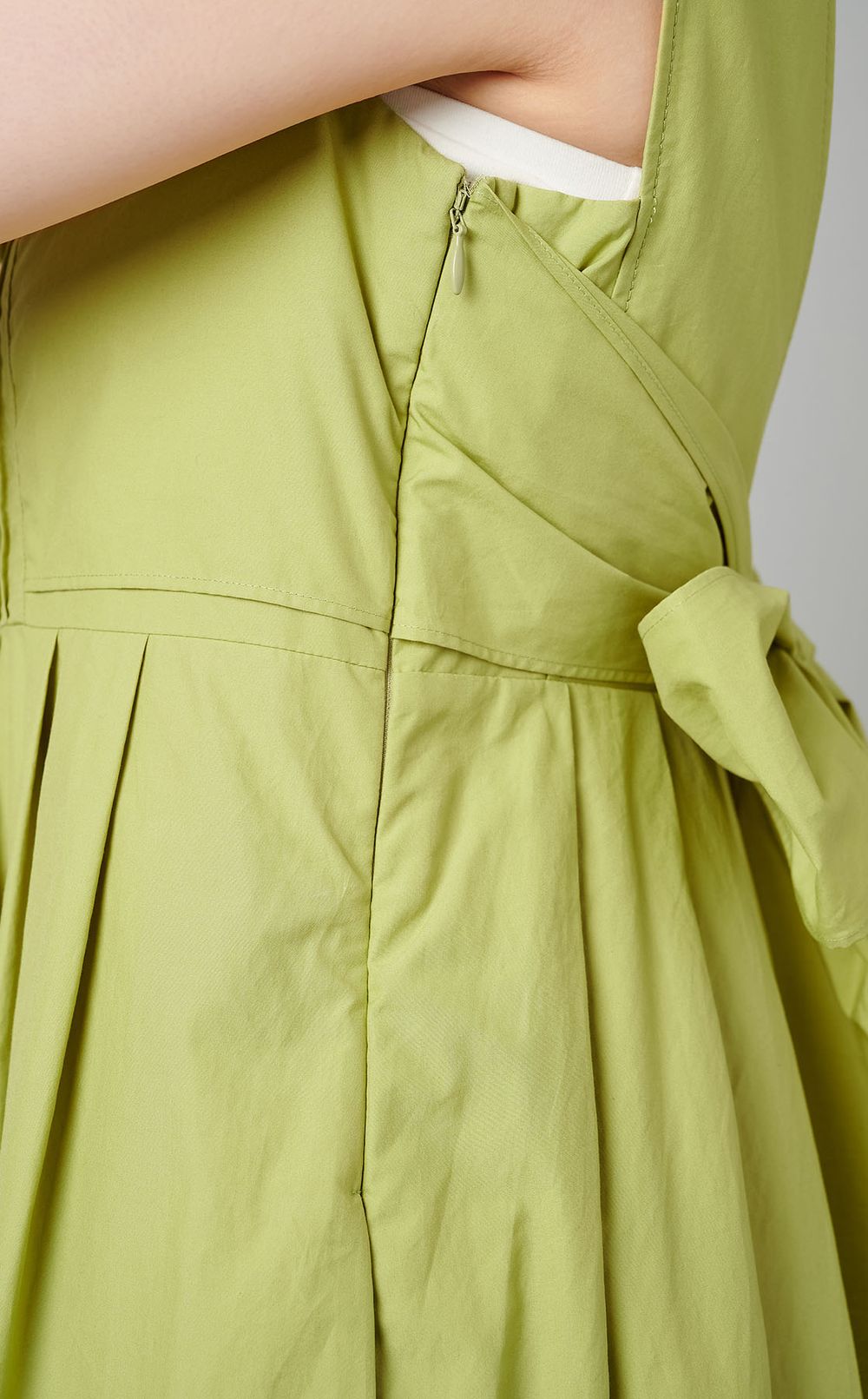 バックリボンキャミワンピース