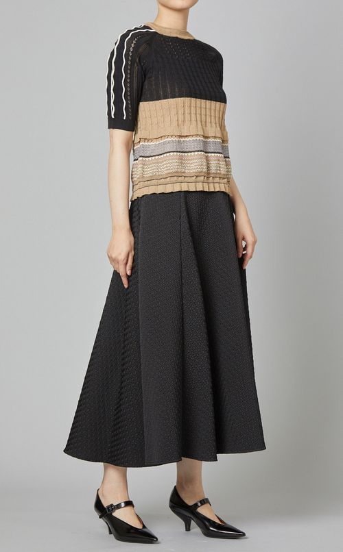 ジャガードフレアスカート