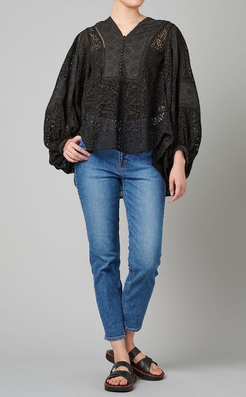 コットンレースプルオーバーブラウス