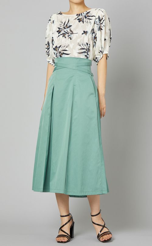 ボックスプリーツスカート