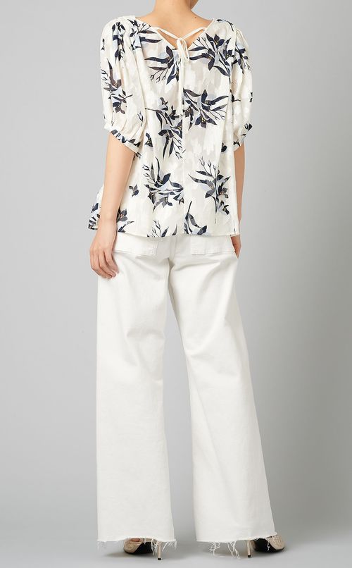 フラワープリントジャガードブラウス