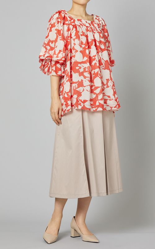 フラワープリントブラウス