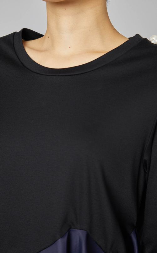 パールペプラムロングスリーブTシャツ